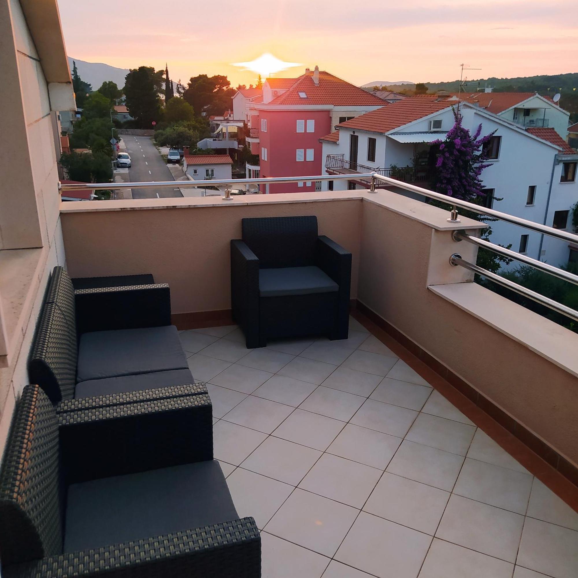 Peter&Zana Apartments Stari Grad  Exterior foto